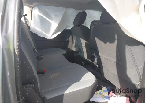 2023 Ram 1500 Classic Tradesman 4X4 5'7 Box z USA, uszkodzony, nr VIN 3C6RR7KG7PG670626